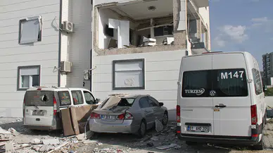 Antalya'da gaz sıkışması nedeniyle evde yaşanan patlamada 1 kişi yaralandı