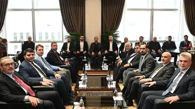 Başkan Görgel, AK Parti MKYK Üyesi Mahir Ünal’ı makamında ağırladı