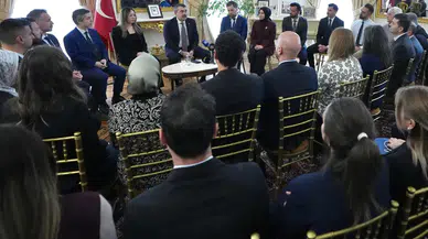 Bakan Tekin, BAOKK kapsamında görevlendirilen öğretmenlerle buluştu