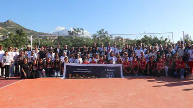Hatay'da Voleybolun Unutulmaz Evlatları Anıt Parkı açıldı