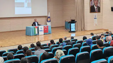 Kahramanmaraş’ta Hayata Yön Veren Edebiyat konferansı yapıldı