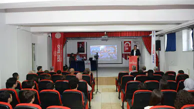 Bilim Kafe’de geleceğin meslekleri ve yapay zekâ masaya yatırıldı