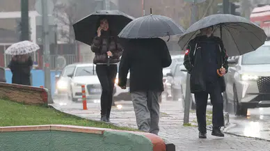 Yurdun bazı illeri için gök gürültülü sağanak uyarısı