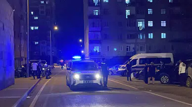Kayseri'de sözlü tartışmayla çıkan satırlı kavgada 3 kişi yaralandı