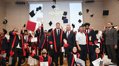 Kahramanmaraş’ta okuyan Uluslararası öğrenciler mezuniyet coşkusu yaşadı