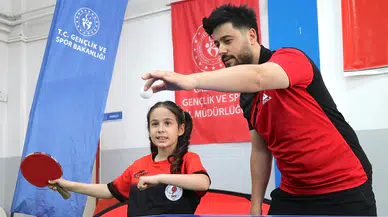 Milli takım antrenörü baba, kızını ay-yıldızlı formaya hazırlıyor