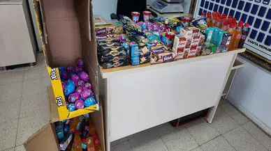 Son tüketim tarihi geçmiş 230 gıda imha edildi