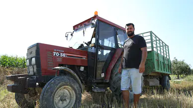 Hayata traktörüyle tutunan depremzede çiftçi, üretime güç katıyor