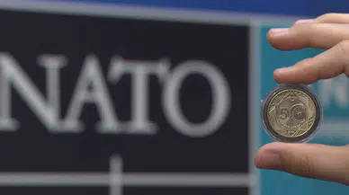 NATO Zirvesi anısına tedavülde kullanılacak özel 5 lira basıldı