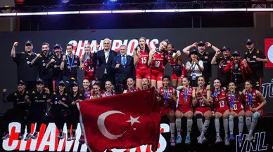 Türk voleybolu dünyaya gücünü bir kez daha gösterdi