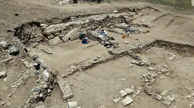 Isparta'da 1500 yıllık demirci atölyesi gün yüzüne çıkarıldı