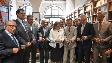 İş Bankası Kültür Yayınlarının 31. kitabevi Gaziantep'te açıldı