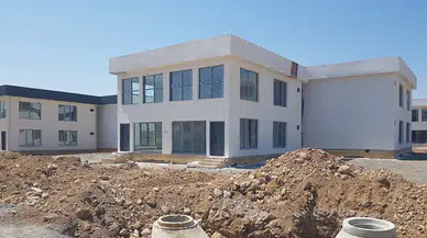 Nurdağı'nda yapımı süren Galericiler Sitesi'nin yüzde 80'i tamamlandı