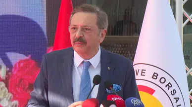 TOBB Başkanı Hisarcıklıoğlu, EBSO'nun yeni hizmet binasının açılışına katıldı