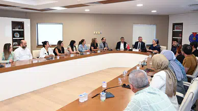 KSÜ’de tekstil ve moda alanında iş birliği toplantısı
