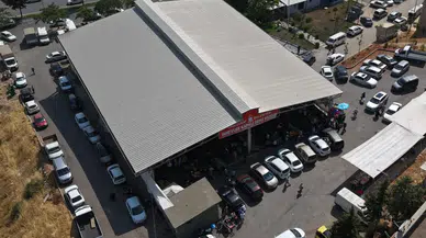 Kahramanmaraş’ta kurulan Sosyete Pazarı yeni yerinde