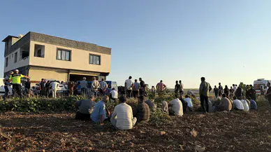 Gaziantep'te otomobil yol kenarında yayalara çarptı! 1 ölü, 5 yaralı
