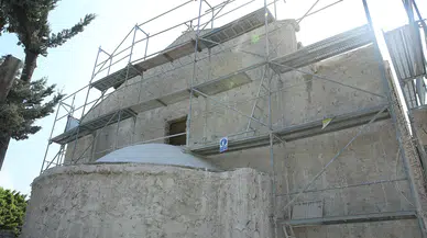 Depremde hasar gören kilise yıl sonuna kadar onarılacak