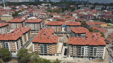 Marmara Depremi'nin merkez üssü Gölcük'te yapı stoku yenileniyor
