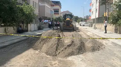 İş makinesinin altında kalan işçi yaşamını yitirdi