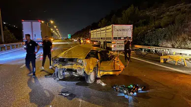Hatay'da 3 aracın karıştığı trafik kazasında 1 kişi öldü, 4 yaralı