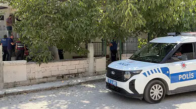 Burdur'da komşular arasında çıkan kavgada baba ve oğul bıçaklandı