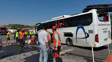 Kayseri'de devrilen yolcu otobüsündeki 1 kişi öldü, 22 kişi yaralandı