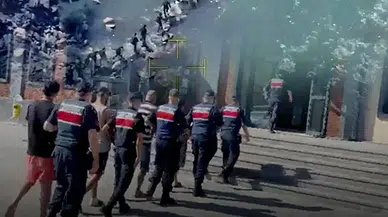 18 ildeki operasyonlarda 43 göçmen kaçakçılığı organizatörü tutuklandı