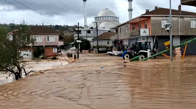 Sakarya'ya tek günde toplam eylül yağışının 3 katı düştü