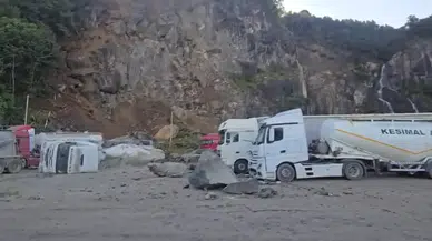 Artvin'de tır parkındaki heyelanda 1 kişi öldü