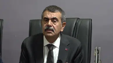 Bakan Tekin, bıçaklı saldırıda bir öğrencinin yaşamını yitirdiğini açıkladı