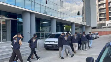 Bilişim sistemleri aracılığıyla dolandırıcılık soruşturmasında 4 zanlı tutuklandı