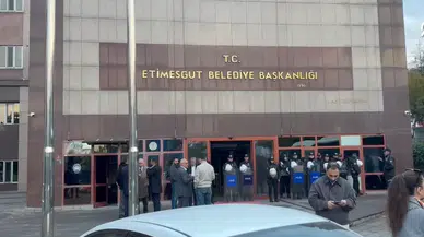 Etimesgut Belediyesine yönelik yolsuzluk soruşturmasında 25 gözaltı