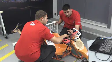 Üniversite öğrencileri nükleer tesislerde kullanılabilecek robot araçlar tasarladı