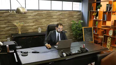 Stajyer olarak girdiği ticaret odasında meslektaşlarını temsil ediyor