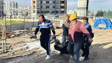Kayseri'de inşaatta üzerine mermer düşen işçi öldü