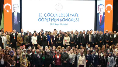 Bakan Tekin, 2. Çocuk Edebiyatı Öğretmen Kongresi’ne katıldı