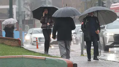 Yurdun bazı illeri için gök gürültülü sağanak uyarısı