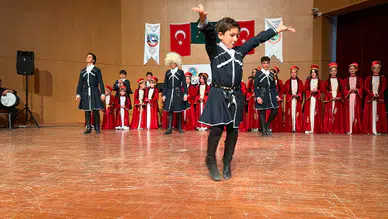 Kafkasya’nın zengin mirası sahneye taşındı