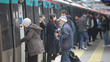 Raylı sistemleri 3,5 milyar kişi kullandı