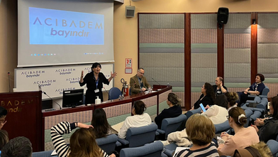 Aylin Aker Ayrım, ‘Menopoz çok disiplinli yaklaşımla yönetilmeli’