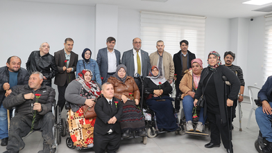 Başkan Akpınar, ‘Engelleri birlikte aşıyoruz’