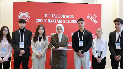 Dijital Dünyada Çocuk Hakları Sözleşmesi'ne ilk imza atıldı
