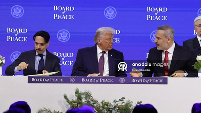 Dışişleri Bakanı Fidan, Barış Kurulu Şartı'nın imza törenine için Davos’ta