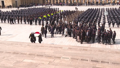 Emniyet teşkilatından Anıtkabir'e 181. yıl ziyareti