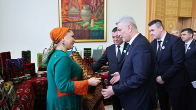 Ticaret Bakanı Ömer Bolat, Türkmenistan'da