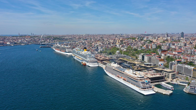 Türkiye kruvaziyer turizminde tarihi bir rekora koşuyor