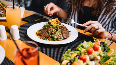 Uzmanından uyarı! Dışardan yeme alışkanlığı tehlike saçıyor