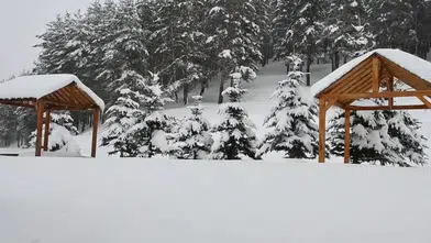 Baharda nisan sürprizi! Yüksek kesimler yeniden beyaza büründü