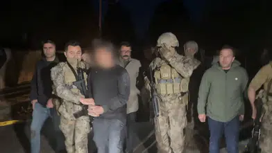 Uşak'ta polis ekibine silahlı saldırı! 2 polis yaralandı